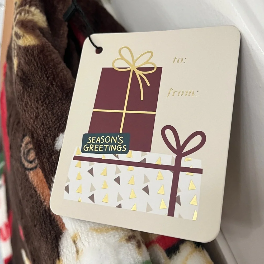 Coveted Cozy Holiday Plush Throw Blanket - Brown and Red 60” x 70” 🤎🎅🏻🤎
